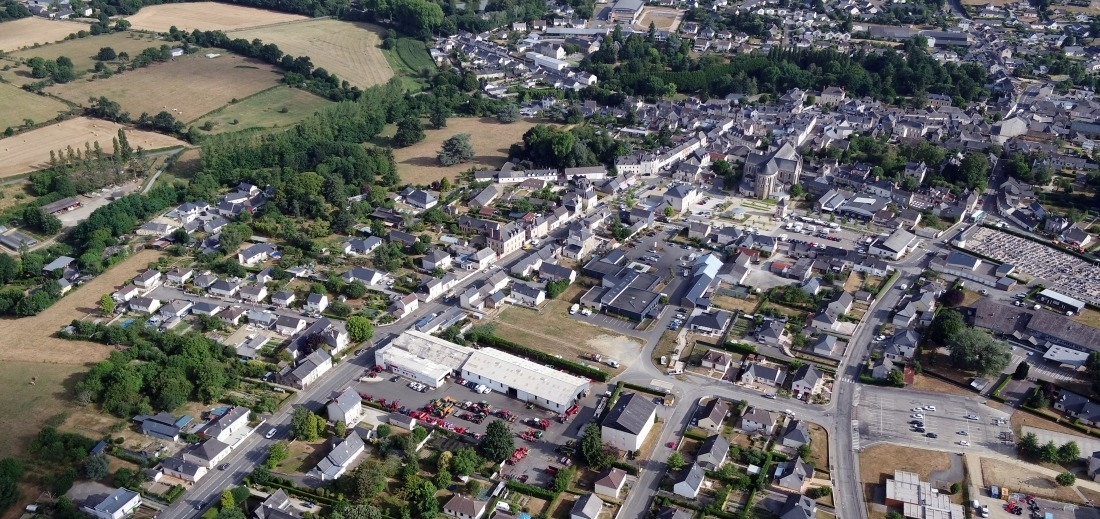 Photo a&eacute;rienne de Coss&eacute;-leVivien