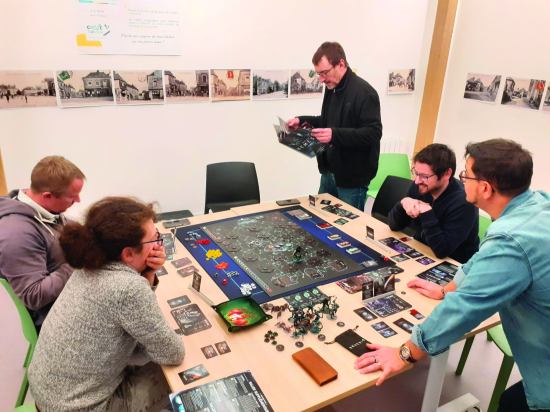 Soir&eacute;e jeux une fois par mois