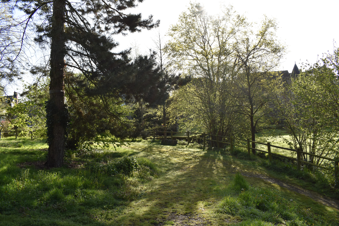 Jardin public - Coss&eacute;-le-Vivien